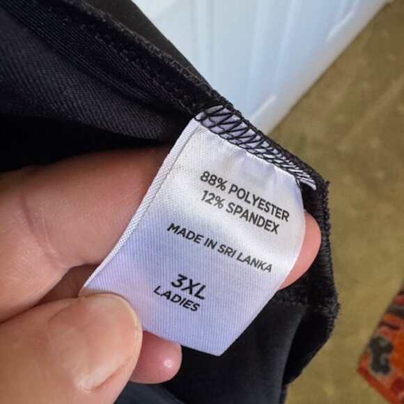 Sport Tek Jacket Women's - Size 3X - Picture 4 of 4